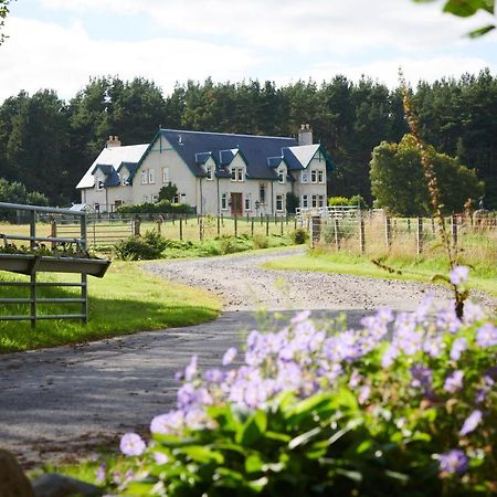 Daviot Lodge Exteriér fotografie